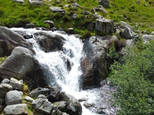 1_PMC-Aerial-Image-andom-Waterfall-1-1800-version